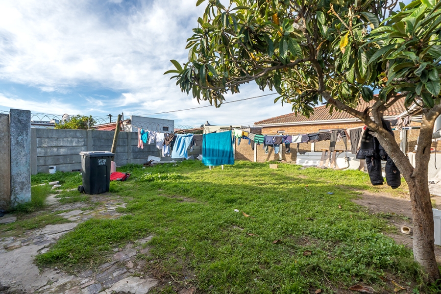 4 Bedroom Property for Sale in Lansdowne Western Cape